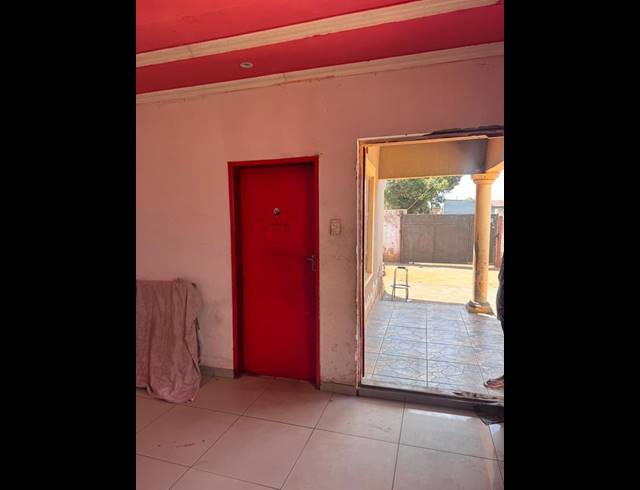 2 BEDROOM HOUSE FOR SALE IN RONDEBULT
